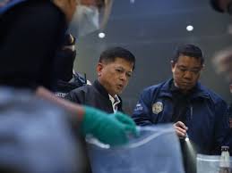มท.3 - อธิบดีปกครอง ลุยเอง!! นำทีมชุดปฏิบัติการพิเศษกรมการปกครอง บุกจับผับ ดังกลางเมืองนครปฐม ““Check-in The airport” พบยาเสพติดเกลื่อน - นักเที่ยว ฉี่ม่วงอื้อ 🔥 วันที่ 19 มิถุนายน 2569 ต่อเนื่องถึงเช้าวันที่ 20 มิถุนายน 2569 เวลา 01.30 น. นายเจเศรษฐ์ ...