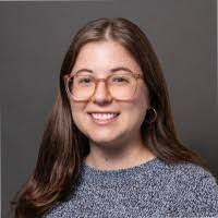 Miriam Strauss's Instagram, Twitter & Facebook