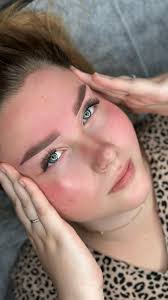 BROWS LOVE ✨ , Die Farbe wirkt anfangs intensiver, nach der Heilung wird  die Farbe heller & weicher. , Permanent Make up soll nach der Heilung nicht  auffallen, sondern deine Natürlichkeit ...