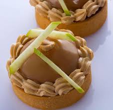 3 454 Mentions J Aime 22 Commentaires Kb Gourmandises Karim Bourgi Sur Instagram Tarte Aux Pommes Noi Pomme Noisette Gateaux Et Desserts Cake Noisette