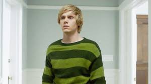 How old is tate langdon in american horror story? Tate Violet Together In American Horror Story Murder House Episode Hollywood Life