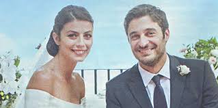 A dare la notizia è stata la stessa casa di produzione che sul suo profilo social ha. L Allieva 3 Alessandra Mastronardi E Lino Guanciale Su Telepiu