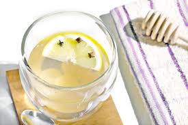 Dacă stoarceți sucul unei jumătăți de lămâie în apă, conținutul caloric al apa cu lămâie, ca apa obișnuită, ajută să mănânci porții mai mici. Apa Calda Cu Lamaie Si Miere Dimineata Forum Lumea Fericirii