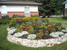 00:00 03 september in graphic design, landscape design by moderni. 30 Modern Flower Beds Rocks Ideas For Front House To Try Flower Bed Designs Flower Garden Design Garden Design