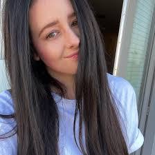 Dorothy Tasker's Instagram, Twitter & Facebook