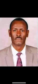 ባጫ ጊኒ ንግድ ባንክን ዳግም ላይነሳ ባፍጢሙ ጥሎት ሄዷል ከላይም አይዞህ ባይ ነበረው ። የሪፖርተር ዘገባ ከኢትዮጵያ  መንግሥት ባንክነት ወደ ኢትዮጵያ ንግድ ባንክነት ከተለወጠ በኋላ፣ ባንኩን በኃላፊነት የመሩት አቶ ተፈራ ...