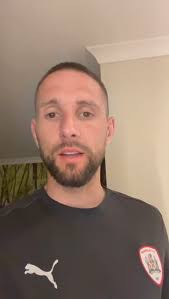 Local man Barry Manley shows us his home in the Basque Country and sends  his best wishes for St. Patrick's Day to friends and family in Bandon. We  hope you enjoy! ☘️☘️☘️☘️☘️☘️ |