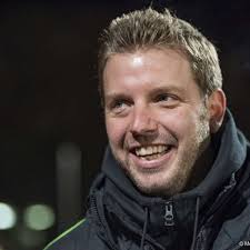 Meet brittany robbins kinder teacher in cincinnati, ohio. Florian Kohfeldt Begleiter Blicken Zuruck Auf Seinen Weg Auf Die Trainer Bank Bei Werder Bremen News