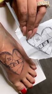 TW Pornstars - Ally Lotti. Twitter. j randomly drew this on a hotel note  pad a little over a. 7:40 PM - 23 Feb 2020