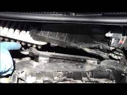 I need to replace, and can't find it. How To Replace Air Filter Toyota Yaris Years 2006 2011 Vvt I Motor Air Filter Gasoline Engine Youtube