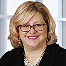 Susan Halpin's Instagram, Twitter & Facebook