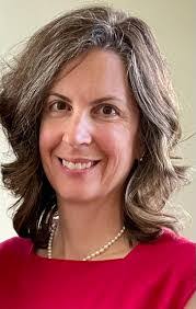 Kristen Harding's Instagram, Twitter & Facebook