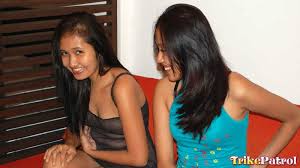 Cute Filipina girls team up on lucky middle-aged tourist! - Trike Patrol