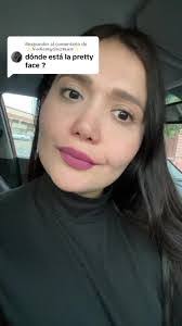 Lauren Barroso's Instagram, Twitter & Facebook