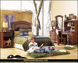 Safari Theme Bedroom Decorations Jungle Style Great Outdoors Themed Bedroom For The Adventurer Camping Theme Bedroom Classy Bedroom Outdoor Themed Bedroom