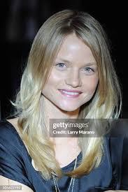 166 Lindsey True Photos & High Res Pictures