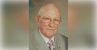 Matt Mccaslin's Instagram, Twitter & Facebook