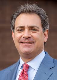 Real estate prices in Palm Beach County up from 2021 but sales cooling