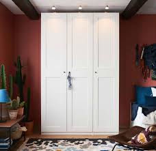 Catalogue Armoires Et Dressings Ikea 2019 Rangements Pratiques Ikea Ikea Armoire Penderie Armoire