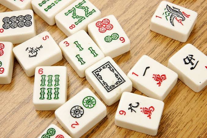 The Asian Game of Mahjong, Which Creates Order Out of Chaos, Is Trending in the West