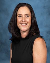 Jennifer Stedman's Instagram, Twitter & Facebook