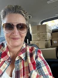 Katelyn Padgett's Instagram, Twitter & Facebook