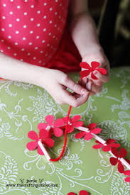 Add a little island flavor to your next lazy afternoon with a hawaiian arts and craft project! Homemade Hawaiian Leis Kid Craft The Crafting Chicks
