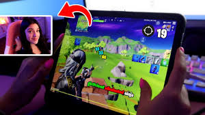 Fortnite lobby emulator with much customization options. I Trained My Girlfriend How To Become Pro In Fortnite Mobile Youtube