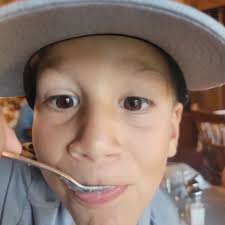 This is 17! Thankful for a hardworking husband of 17 years. Grateful for 2  healthy boys. Blessed to have a marriage we both believe in & continue to  work