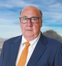 ROBERTO LEÓN RAMÍREZ