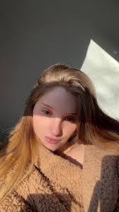 Charlotte Trimble's Instagram, Twitter & Facebook