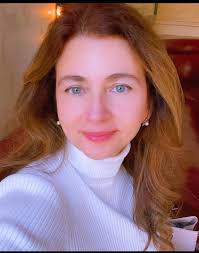 Introduction of a song writer and balladeer