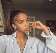 Lara Wilkinson (wilkinson5310)