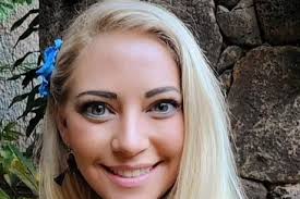 Mẹ đối mặt án tù, Con lớn trông con nhỏ, Mẹ váng nhà, Nước Mỹ