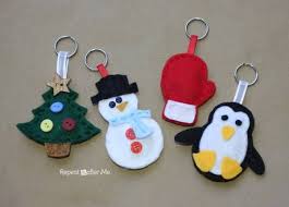 Porte Cles De Noel Petit Citron Decorations En Feutre Deco Noel Feutrine Bricolage Noel Feutrine