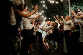 Digital photography tips, tutorials and resources. 5 Sparkler Exit Tips To Nail Your Next Wedding Katch Silva