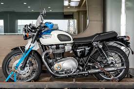 Triumph is the first bike manufacturer in the world to use what3words; Triumph Bike Bonneville Price Off 79 Medpharmres Com