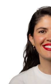 Anna Calvo's Instagram, Twitter & Facebook