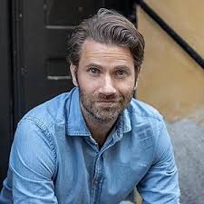 Amazon.com: Olivia Telford: books, biography, latest update