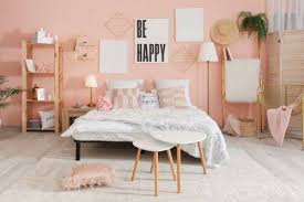 See more ideas about gray bedroom, how to purl knit, hudson bay blanket. Use These 15 Ways To Get The Perfect Peach Color Bedroom