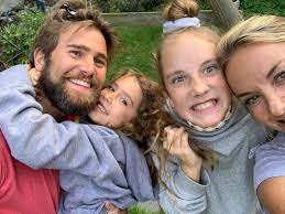 Switch to the dark mode that's kinder on your eyes at night time. Tamzin Outhwaite Von Eastenders Verrat Dass Sie Ihre Sachen Beim Verkauf Von Autostiefeln Verkauft Um Die Hypothek Zu Bezahlen Wahrend Die Schauspielarbeit Versiegt Aktuelle Boulevard Nachrichten Und Fotogalerien Zu Stars Sternchen