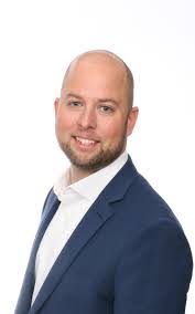 Richard Ragan's Instagram, Twitter & Facebook