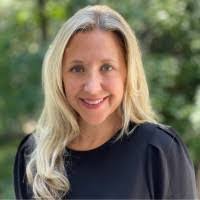 Cynthia Puckett's Instagram, Twitter & Facebook