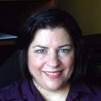 Leanne Hebert's Instagram, Twitter & Facebook