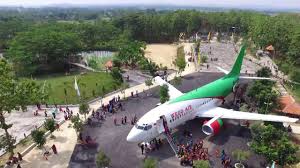 Dalam jaringan masuknya islam di nusantara, surabaya, pt. 24 Tempat Wisata Menarik Dan Wajib Dikunjungi Di Lamongan Tempat Me