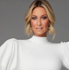 Tracey Rosenthal's Instagram, Twitter & Facebook