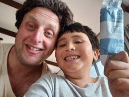 Riding the shinkansen from Kyoto to Osaka