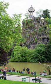 Daugybė numerių ir puikios kainos. Parc Des Buttes Chaumont Paris Garden Paris Travel Photography