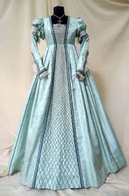 The nurse assures her, however, that she knows where romeo is hiding, and will see to it that romeo comes to her for their wedding night. Romeo And Juliet The Costumes