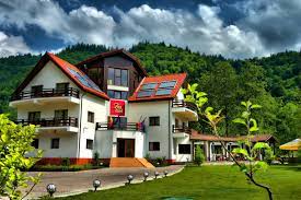 Maybe you would like to learn more about one of these? Foto 33 De Pensiuni Si Hoteluri Frumoase Din Romania